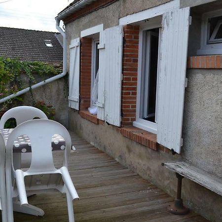 Gite Du Port Châteauneuf-sur-Loire Esterno foto