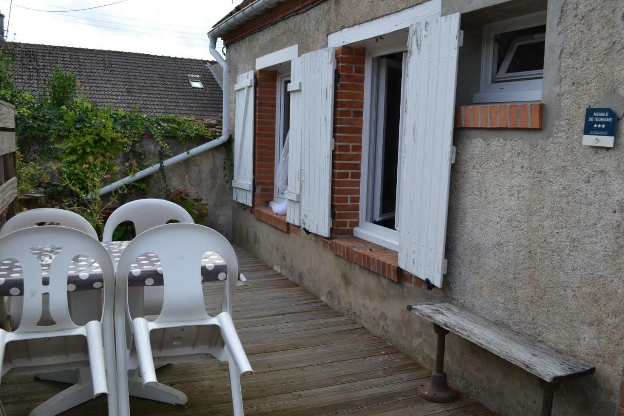 Gite Du Port Châteauneuf-sur-Loire Esterno foto